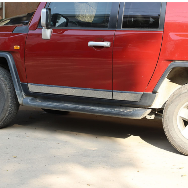 High-quality side trim for Toyota FJ Cruiser, designed for durability and style in Qatar
