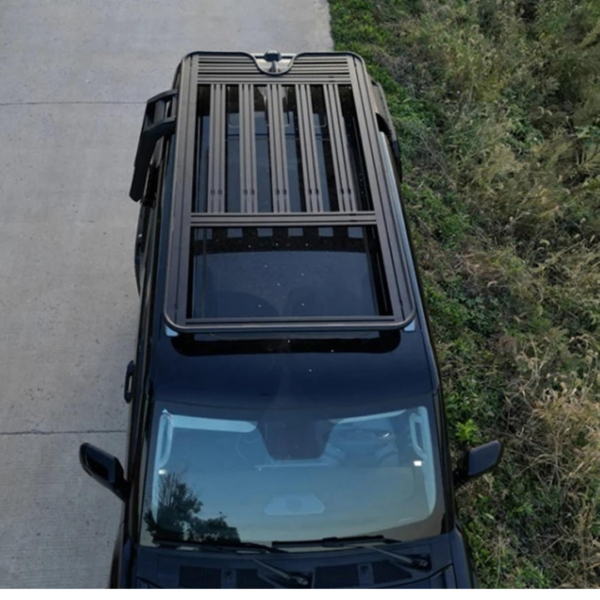 High-quality roof rack for Jetour vehicles, designed for enhanced cargo capacity and durability in Qatar