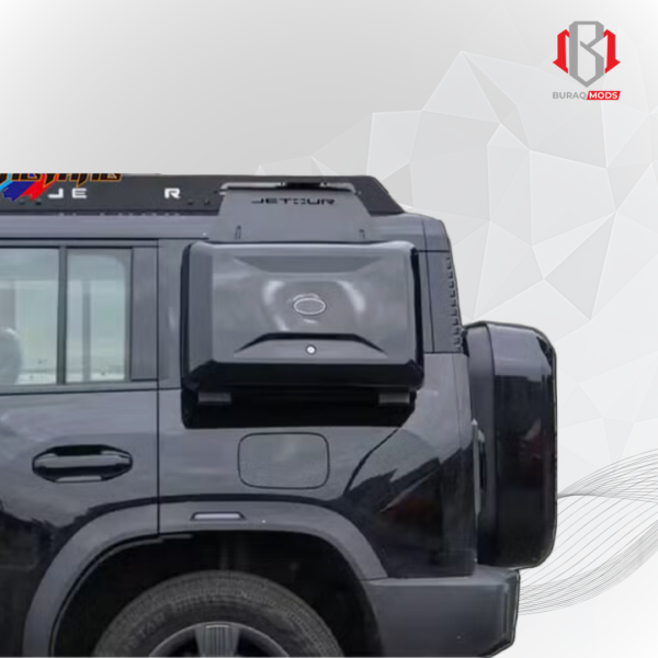 Durable side-mounted luggage storage box for Jetour vehicles, designed for enhanced cargo capacity and security in Qatar
